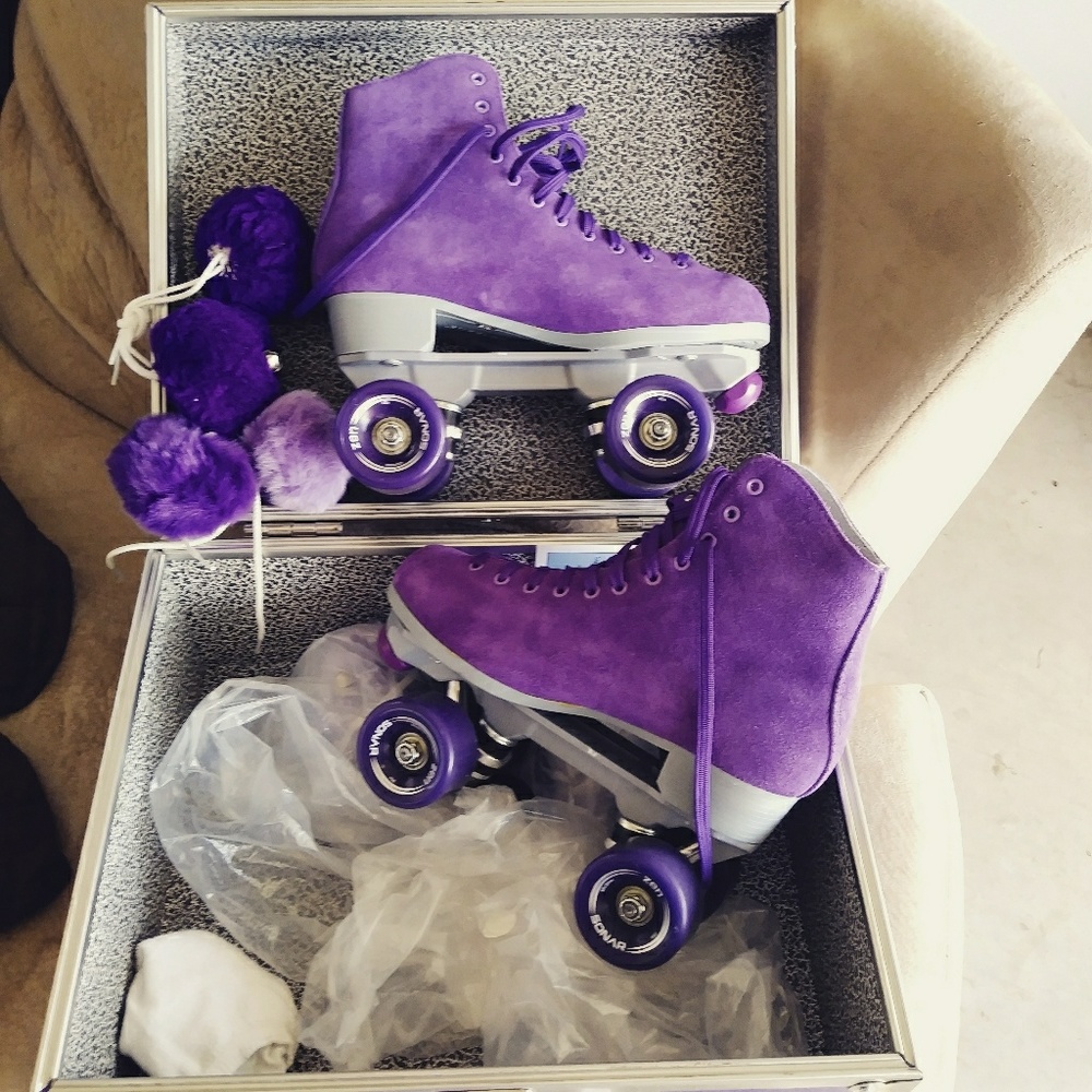 Meet your Posher, The Purple Penny Pincher - Picture 2 of 8